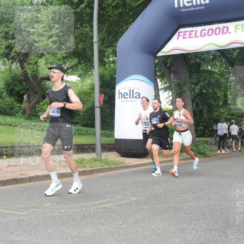 29.06.2025 - hella hamburg halbmarathon KatJ http://msf.ph/oto/8361212 29.06.2025 10:22:30 Zwischen KM18-KM19 2879, 4602 meine-sportfotos.de