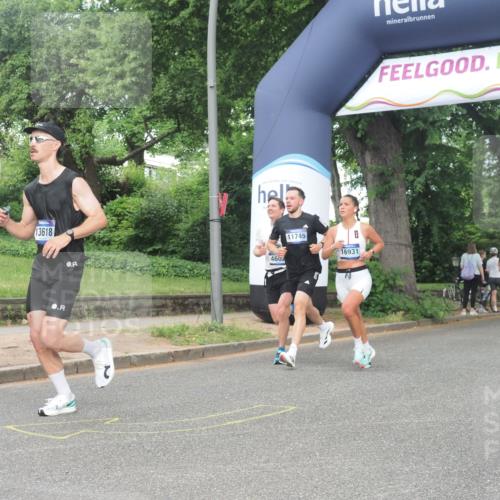 29.06.2025 - hella hamburg halbmarathon KatJ http://msf.ph/oto/8361296 29.06.2025 10:22:30 Zwischen KM18-KM19 2879, 4602 meine-sportfotos.de