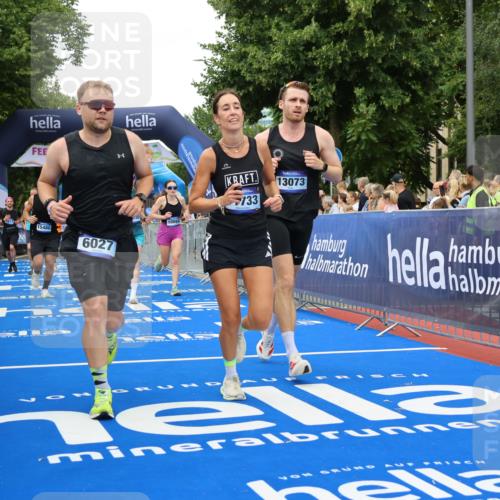 29.06.2025 - hella hamburg halbmarathon Strokosch-Dieckow http://msf.ph/oto/8361340 29.06.2025 10:51:10 Ziel 1366, 1461, 1817, 4077, 4404, 4816, 4967, 5600, 6027, 6657, 8261, 8316, 8508, 8704, 8930, 9476, 10480, 10508, 10603, 10667, 10868, 11512, 11625, 11733, 12016, 13073, 15480, 17384, 17530, 17823, 18019 meine-sportfotos.de