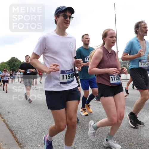 29.06.2025 - hella hamburg halbmarathon Lena Gebhardt http://msf.ph/oto/8361452 29.06.2025 10:48:20 Lombardsbrücke 85, 11548, 11, 17325, 7393, 1079, 1614, 1142, 1157, 1174, 1175, 1392, 1584, 1645, 1701, 2037, 2163, 2195, 2197, 2418, 2475, 2627, 2650, 2756, 2909, 2958, 3224, 3320, 3468, 3504, 3661, 3679, 3933, 4327, 4588, 4856, 5585, 5781, 5886, 5952, 6143, 7240, 7393, 7394, 7532, 7916, 8077, 8461, 8521, 8719, 8760, 8774, 8948, 9356, 9775, 9787, 9921, 10059, 10145, 10777, 10794, 11548, 11742, 11781, 13814, 15715, 16498, 16499 meine-sportfotos.de