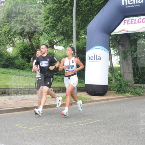 29.06.2025 - hella hamburg halbmarathon KatJ http://msf.ph/oto/8361549 29.06.2025 10:22:31 Zwischen KM18-KM19 2879, 4602 meine-sportfotos.de