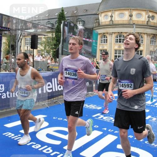 29.06.2025 - hella hamburg halbmarathon Michael Strokosch http://msf.ph/oto/8362074 29.06.2025 10:55:37 Ziel 2982, 3037, 5319, 6591, 8573, 11554, 11568, 12196, 12515, 12544, 12584, 13267, 14036, 14592, 16110, 16334, 16609, 17615 meine-sportfotos.de