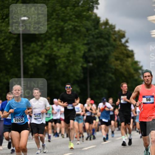 29.06.2025 - hella hamburg halbmarathon Dr. Thomas Lammeyer http://msf.ph/oto/8362287 29.06.2025 10:41:27 Kennedybrücke 56, 1022, 1118, 1253, 1276, 1339, 1488, 1490, 1597, 1819, 1952, 2072, 2104, 2199, 2272, 2480, 2552, 3165, 3230, 3714, 3873, 4347, 4618, 4733, 5146, 5224, 5560, 5640, 5786, 5940, 6243, 6584, 6804, 6821, 7085, 7202, 7235, 7707, 7823, 8257, 8258, 8315, 8758, 9054, 9055, 10024, 10112, 10476, 10762, 10798, 10862, 10919, 10931 meine-sportfotos.de