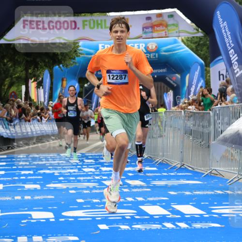 29.06.2025 - hella hamburg halbmarathon Strokosch-Dieckow http://msf.ph/oto/8362386 29.06.2025 10:29:17 Ziel 2075, 8975, 9571, 12287, 12337, 13838, 14164, 14395, 15880, 18737, 19203 meine-sportfotos.de
