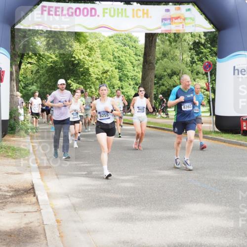 29.06.2025 - hella hamburg halbmarathon MichiJ http://msf.ph/oto/8362397 29.06.2025 10:43:18 Zwischen KM18-KM19 3042, 4868, 6591, 6720, 8255, 8330, 8393, 9622, 10084, 16470 meine-sportfotos.de