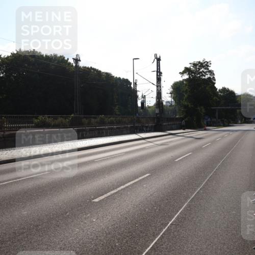 29.06.2025 - hella hamburg halbmarathon Lena Gebhardt http://msf.ph/oto/8362448 29.06.2025 08:27:43 Lombardsbrücke  meine-sportfotos.de