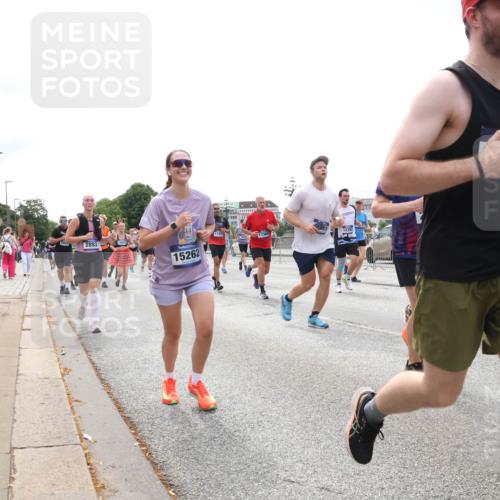 29.06.2025 - hella hamburg halbmarathon Lena Gebhardt http://msf.ph/oto/8362554 29.06.2025 10:39:20 Lombardsbrücke 2893, 15262, 12391, 11313, 17368, 2571, 1232, 1451, 1760, 1856, 1883, 2092, 2524, 2534, 2571, 2574, 2578, 2843, 2893, 2998, 3275, 3307, 3353, 3727, 3745, 4257, 4320, 4410, 4523, 4603, 4609, 4659, 4855, 4882, 4964, 5045, 5701, 6062, 6112, 6321, 6342, 6343, 6611, 6719, 6726, 6748, 7341, 7501, 7506, 7524, 7589, 7684, 7815, 8203, 8243, 8457, 8783, 8995, 9393, 9420, 9446, 9569, 9698, 9747, 9777, 9974, 9977, 10001, 10072, 10315, 10512, 10516, 10554, 13060 meine-sportfotos.de