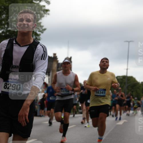 29.06.2025 - hella hamburg halbmarathon Yannick Fuchs http://msf.ph/oto/8362984 29.06.2025 10:53:17 20KM 1285, 2006, 2348, 2584, 2677, 2957, 2978, 3114, 3181, 3279, 3425, 3983, 4088, 4592, 5347, 5885, 6087, 6202, 6220, 6438, 6997, 7031, 7223, 7287, 7476, 8290, 10036, 10587, 10759, 10896, 10943, 11935, 11938, 12206, 12261, 12564, 12633, 12736, 12862, 13583, 13761, 14375, 14567, 14732, 14902, 14928, 14965, 15232, 15240, 15284, 15824, 16160, 16341, 16910, 16980, 17017, 17176, 17346, 17503, 17630, 18153, 18266, 18327, 18467, 18485, 18716, 19015, 19160 meine-sportfotos.de