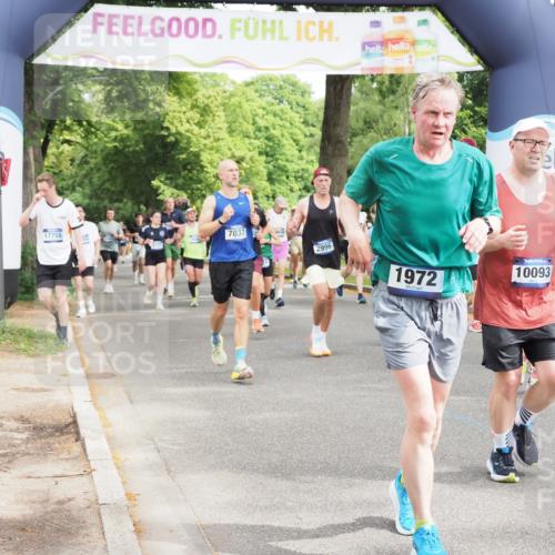 29.06.2025 - hella hamburg halbmarathon MichiJ http://msf.ph/oto/8363006 29.06.2025 10:43:25 Zwischen KM18-KM19 1972, 2083, 2741, 2982, 2996, 3042, 4152, 4594, 4813, 5418, 7037, 8255, 9622, 9820, 10093, 13245, 13474, 16121, 16470, 16679, 17468, 17758, 17828, 18117, 18125, 18208, 18899, 19184 meine-sportfotos.de