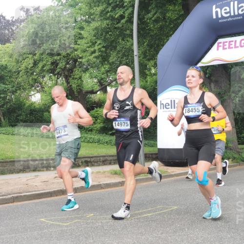 29.06.2025 - hella hamburg halbmarathon KatJ http://msf.ph/oto/8363016 29.06.2025 10:22:42 Zwischen KM18-KM19 1910, 1959, 2836, 6473 meine-sportfotos.de