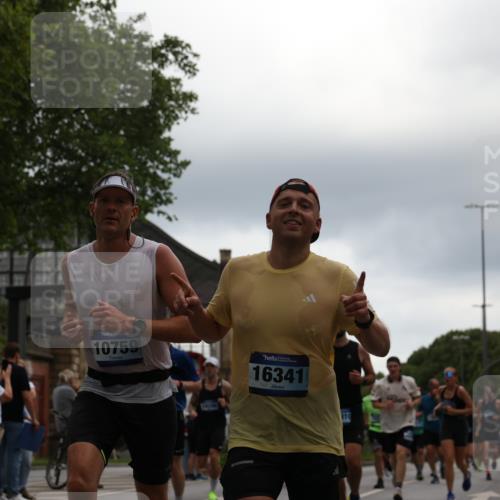 29.06.2025 - hella hamburg halbmarathon Yannick Fuchs http://msf.ph/oto/8363157 29.06.2025 10:53:18 20KM 2006, 2348, 2584, 2677, 2957, 2978, 3114, 3181, 3279, 3425, 3983, 4088, 4592, 5347, 5885, 6087, 6202, 6220, 6438, 6997, 7031, 7223, 7287, 8290, 10036, 10587, 10759, 10896, 10943, 11935, 11938, 12206, 12261, 12564, 12633, 12736, 12862, 13583, 13761, 14375, 14567, 14732, 14902, 14928, 14965, 15232, 15240, 15284, 15824, 16160, 16341, 16910, 16980, 17017, 17176, 17346, 17503, 17630, 18153, 18266, 18327, 18467, 18485, 18716, 19015, 19160 meine-sportfotos.de