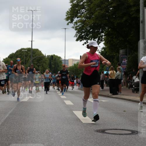 29.06.2025 - hella hamburg halbmarathon Yannick Fuchs http://msf.ph/oto/8363307 29.06.2025 10:53:18 20KM 2006, 2348, 2584, 2677, 2957, 2978, 3114, 3181, 3279, 3425, 3983, 4088, 4592, 5347, 5885, 6087, 6202, 6220, 6438, 6997, 7031, 7223, 7287, 8290, 10036, 10587, 10759, 10896, 10943, 11935, 11938, 12206, 12261, 12564, 12633, 12736, 12862, 13583, 13761, 14375, 14567, 14732, 14902, 14928, 14965, 15232, 15240, 15284, 15824, 16160, 16341, 16910, 16980, 17017, 17176, 17346, 17503, 17630, 18153, 18266, 18327, 18467, 18485, 18716, 19015, 19160 meine-sportfotos.de