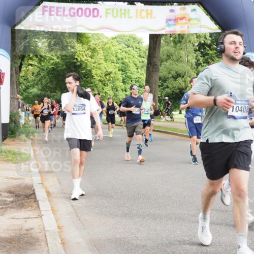 29.06.2025 - hella hamburg halbmarathon MichiJ http://msf.ph/oto/8363765 29.06.2025 10:43:32 Zwischen KM18-KM19 1130, 1485, 2083, 2250, 2741, 2996, 4813, 5492, 7547, 8968, 9246, 9727, 9903, 10133, 10408, 10665, 13064, 14737, 15431, 16434, 17828, 18117, 18867, 18899, 19184 meine-sportfotos.de