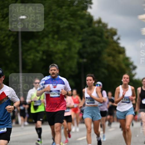 29.06.2025 - hella hamburg halbmarathon Dr. Thomas Lammeyer http://msf.ph/oto/8363869 29.06.2025 10:41:35 Kennedybrücke 56, 1022, 1118, 1276, 1339, 1490, 1597, 1819, 2031, 2104, 2199, 2272, 2480, 2552, 3165, 3230, 3714, 3873, 4347, 4442, 4618, 4733, 5146, 5224, 5640, 5940, 6243, 6584, 6804, 6821, 7085, 7202, 7235, 7544, 7707, 7823, 8315, 8499, 8758, 8843, 9054, 9055, 9288, 10024, 10112, 10159, 10476, 10762, 10798, 10919, 10931 meine-sportfotos.de