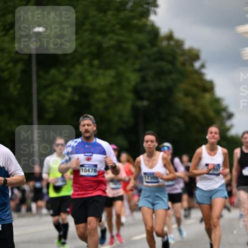 29.06.2025 - hella hamburg halbmarathon Dr. Thomas Lammeyer http://msf.ph/oto/8363890 29.06.2025 10:41:35 Kennedybrücke 56, 1022, 1118, 1276, 1339, 1490, 1597, 1819, 2031, 2104, 2199, 2272, 2480, 2552, 3165, 3230, 3714, 3873, 4347, 4442, 4618, 4733, 5146, 5224, 5640, 5940, 6243, 6584, 6804, 6821, 7085, 7202, 7235, 7544, 7707, 7823, 8315, 8499, 8758, 8843, 9054, 9055, 9288, 10024, 10112, 10159, 10476, 10762, 10798, 10919, 10931 meine-sportfotos.de