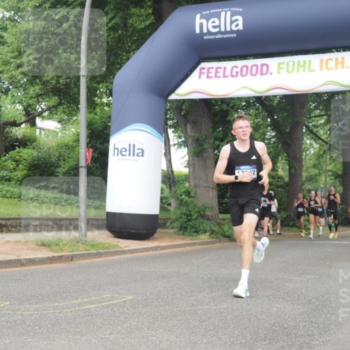 29.06.2025 - hella hamburg halbmarathon KatJ http://msf.ph/oto/8363893 29.06.2025 10:22:47 Zwischen KM18-KM19 6473 meine-sportfotos.de