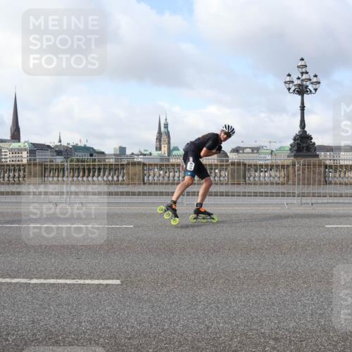 29.06.2025 - hella hamburg halbmarathon Lena Gebhardt http://msf.ph/oto/8364049 29.06.2025 08:48:44 Lombardsbrücke  meine-sportfotos.de