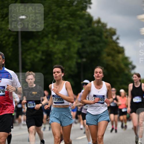 29.06.2025 - hella hamburg halbmarathon Dr. Thomas Lammeyer http://msf.ph/oto/8364142 29.06.2025 10:41:36 Kennedybrücke 56, 1022, 1118, 1276, 1339, 1597, 1799, 1819, 2031, 2104, 2199, 2272, 2480, 2552, 3165, 3230, 3873, 4347, 4442, 4618, 4733, 5146, 5224, 5640, 5940, 6243, 6584, 6821, 7085, 7202, 7235, 7544, 7707, 7823, 8315, 8499, 8758, 8843, 9054, 9055, 9288, 10024, 10112, 10159, 10476, 10762, 10798, 10919, 10931 meine-sportfotos.de