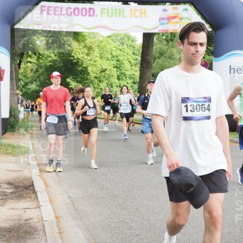 29.06.2025 - hella hamburg halbmarathon MichiJ http://msf.ph/oto/8364204 29.06.2025 10:43:35 Zwischen KM18-KM19 1130, 1485, 2250, 5492, 7547, 8825, 8968, 9246, 9903, 10133, 10408, 10665, 12014, 12196, 14139, 14737, 15090, 15431, 18867 meine-sportfotos.de