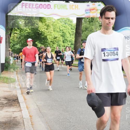 29.06.2025 - hella hamburg halbmarathon MichiJ http://msf.ph/oto/8364214 29.06.2025 10:43:35 Zwischen KM18-KM19 1130, 1485, 2250, 5492, 7547, 8825, 8968, 9246, 9903, 10133, 10408, 10665, 12014, 12196, 14139, 14737, 15090, 15431, 18867 meine-sportfotos.de