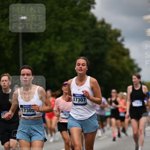 29.06.2025 - hella hamburg halbmarathon Dr. Thomas Lammeyer http://msf.ph/oto/8364246 29.06.2025 10:41:37 Kennedybrücke 56, 1022, 1118, 1276, 1339, 1597, 1799, 1819, 2016, 2031, 2104, 2199, 2272, 2480, 2552, 3165, 3230, 3873, 4347, 4442, 4618, 4733, 5146, 5224, 5640, 5940, 6243, 6584, 6821, 7085, 7202, 7235, 7544, 7707, 7823, 8499, 8758, 8843, 9054, 9055, 9288, 10024, 10112, 10159, 10476, 10762, 10798, 10919, 10931 meine-sportfotos.de