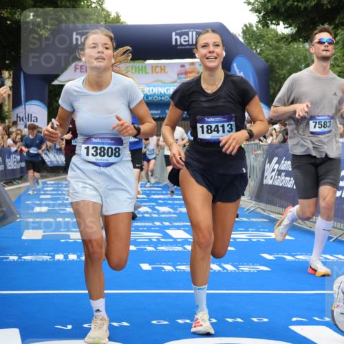 29.06.2025 - hella hamburg halbmarathon Strokosch-Dieckow http://msf.ph/oto/8364531 29.06.2025 10:50:38 Ziel 1399, 1750, 2234, 2788, 4346, 6282, 6662, 6712, 7134, 7397, 7583, 7786, 7952, 8576, 8657, 9057, 11214, 11356, 13701, 13808, 13812, 13875, 15426, 15519, 15720, 15803, 16291, 16806, 17129, 17179, 17247, 17908, 18006, 18229, 18370, 18413, 18820 meine-sportfotos.de