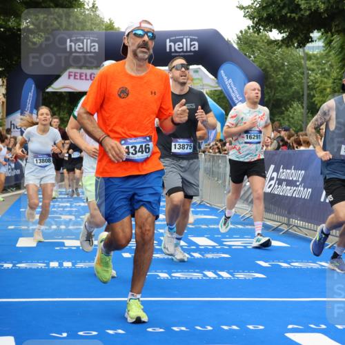 29.06.2025 - hella hamburg halbmarathon Strokosch-Dieckow http://msf.ph/oto/8364628 29.06.2025 10:50:37 Ziel 1399, 1750, 2234, 2788, 3414, 4346, 5447, 6282, 6662, 6712, 7134, 7397, 7583, 7786, 7952, 8576, 9057, 11214, 11356, 13701, 13808, 13812, 13875, 15519, 15803, 16291, 16806, 17179, 17247, 17908, 18006, 18229, 18413, 18820 meine-sportfotos.de