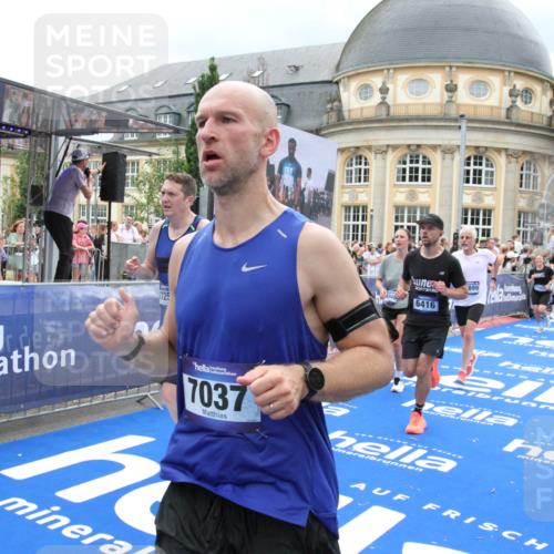 29.06.2025 - hella hamburg halbmarathon Michael Strokosch http://msf.ph/oto/8364646 29.06.2025 10:56:43 Ziel 2083, 4152, 5721, 6416, 6759, 7037, 7646, 8311, 8744, 8996, 9488, 11083, 11870, 12509, 13863, 14369, 15134, 15145, 15712, 16043, 16121, 17259, 18340, 18634, 18899, 19120 meine-sportfotos.de
