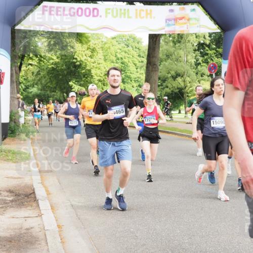 29.06.2025 - hella hamburg halbmarathon MichiJ http://msf.ph/oto/8364811 29.06.2025 10:43:39 Zwischen KM18-KM19 1130, 1485, 5492, 6272, 6399, 7659, 8669, 8825, 11832, 12014, 12196, 12585, 13465, 14139, 14737, 15090, 15125, 15431, 15712, 17268, 17665 meine-sportfotos.de