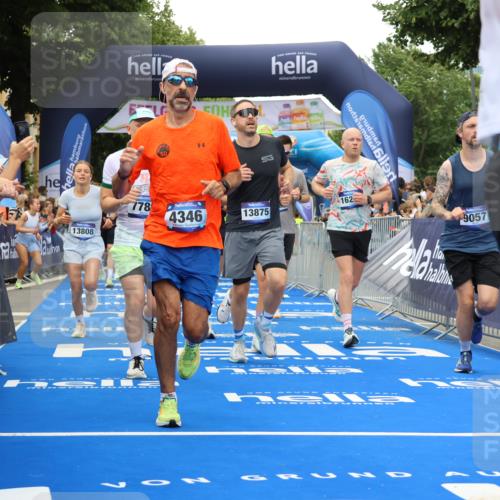 29.06.2025 - hella hamburg halbmarathon Strokosch-Dieckow http://msf.ph/oto/8364813 29.06.2025 10:50:36 Ziel 1399, 1750, 2234, 2788, 3414, 4346, 5447, 6282, 6662, 6712, 7134, 7397, 7583, 7786, 7952, 8153, 8576, 9057, 11214, 11356, 13701, 13808, 13812, 13875, 15519, 15803, 16291, 16806, 17179, 17247, 18006, 18229, 18413, 18820 meine-sportfotos.de