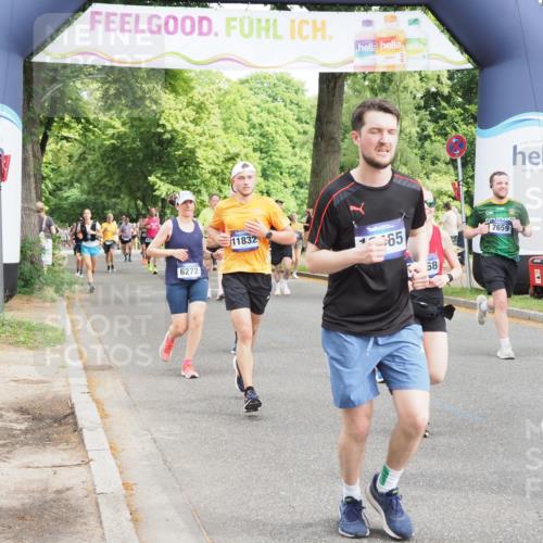 29.06.2025 - hella hamburg halbmarathon MichiJ http://msf.ph/oto/8364855 29.06.2025 10:43:40 Zwischen KM18-KM19 1130, 1485, 6272, 6399, 7659, 8669, 8825, 11832, 12014, 12196, 12585, 13465, 14139, 15090, 15125, 15431, 15712, 17268, 17665 meine-sportfotos.de