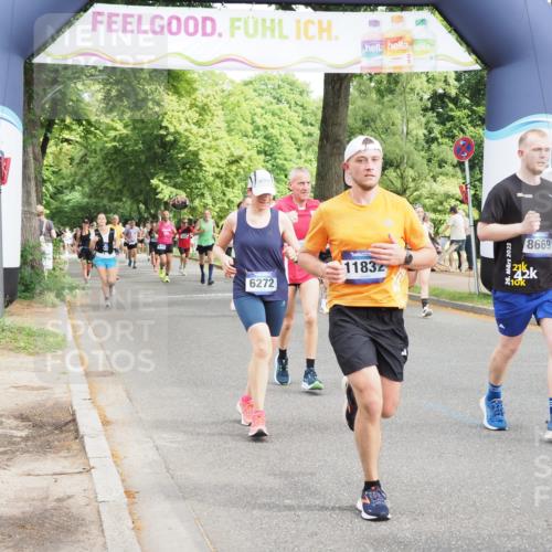 29.06.2025 - hella hamburg halbmarathon MichiJ http://msf.ph/oto/8364949 29.06.2025 10:43:41 Zwischen KM18-KM19 1583, 6272, 6399, 7659, 8669, 8825, 11832, 12014, 12196, 12585, 13465, 14139, 15090, 15097, 15125, 15712, 17268, 17665 meine-sportfotos.de