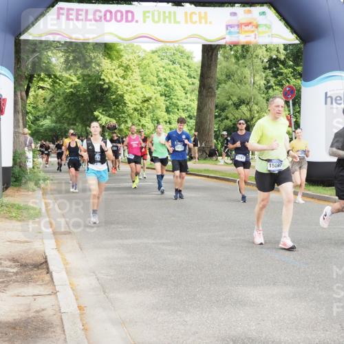 29.06.2025 - hella hamburg halbmarathon MichiJ http://msf.ph/oto/8365130 29.06.2025 10:43:43 Zwischen KM18-KM19 1583, 4167, 6272, 6399, 7659, 8669, 11832, 12014, 12585, 13465, 15090, 15097, 15125, 15527, 15712, 17268, 17665, 18501 meine-sportfotos.de