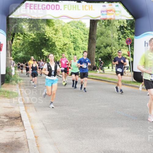 29.06.2025 - hella hamburg halbmarathon MichiJ http://msf.ph/oto/8365207 29.06.2025 10:43:44 Zwischen KM18-KM19 1583, 4167, 6272, 6399, 7659, 7716, 8652, 8669, 11212, 11612, 11832, 12585, 13465, 15097, 15125, 15527, 15712, 17268, 17665, 18501 meine-sportfotos.de
