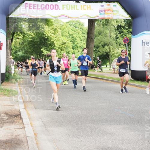 29.06.2025 - hella hamburg halbmarathon MichiJ http://msf.ph/oto/8365244 29.06.2025 10:43:44 Zwischen KM18-KM19 1583, 4167, 6272, 6399, 7659, 7716, 8652, 8669, 11212, 11612, 11832, 12585, 13465, 15097, 15125, 15527, 15712, 17268, 17665, 18501 meine-sportfotos.de
