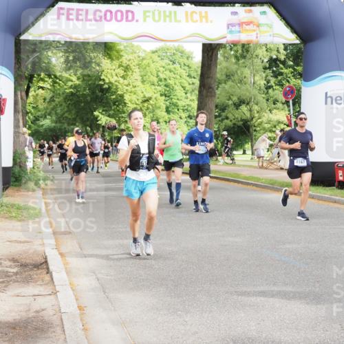 29.06.2025 - hella hamburg halbmarathon MichiJ http://msf.ph/oto/8365297 29.06.2025 10:43:44 Zwischen KM18-KM19 1583, 4167, 6272, 6399, 7659, 7716, 8652, 8669, 11212, 11612, 11832, 12585, 13465, 15097, 15125, 15527, 15712, 17268, 17665, 18501 meine-sportfotos.de