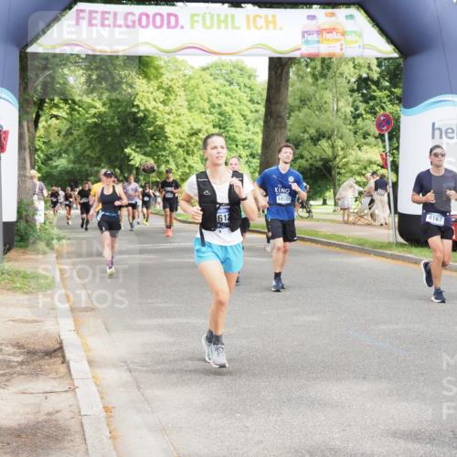 29.06.2025 - hella hamburg halbmarathon MichiJ http://msf.ph/oto/8365375 29.06.2025 10:43:45 Zwischen KM18-KM19 1583, 4167, 6272, 7659, 7716, 8652, 8669, 11212, 11612, 11832, 12585, 13465, 15097, 15527, 15712, 17268, 18501 meine-sportfotos.de