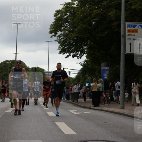 29.06.2025 - hella hamburg halbmarathon Yannick Fuchs http://msf.ph/oto/8365386 29.06.2025 10:53:21 20KM 2006, 2348, 2584, 2677, 2957, 2978, 3114, 3181, 3279, 3425, 3983, 4088, 4592, 4796, 5885, 6087, 6202, 6220, 6438, 7031, 7223, 7287, 8290, 10036, 10587, 10759, 10896, 10943, 11018, 11935, 11938, 12206, 12261, 12564, 12633, 12736, 12862, 13583, 13761, 14567, 14732, 14902, 14928, 14965, 15232, 15240, 15284, 16227, 16341, 16910, 16980, 17017, 17176, 17304, 17503, 17630, 18153, 18327, 18467, 18485, 18716, 18855, 19015, 19160 meine-sportfotos.de