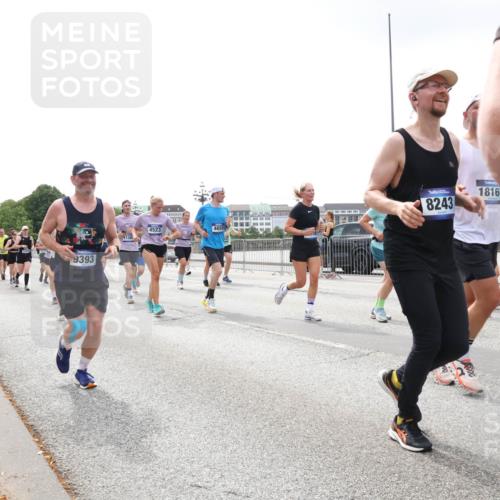 29.06.2025 - hella hamburg halbmarathon Lena Gebhardt http://msf.ph/oto/8365401 29.06.2025 10:39:26 Lombardsbrücke 9393, 4523, 4659, 8243, 18167, 1760, 1856, 1883, 2092, 2534, 2571, 2574, 2578, 2843, 2893, 2976, 2998, 3275, 3353, 3727, 3745, 4298, 4410, 4523, 4603, 4609, 4659, 4855, 4882, 5045, 5701, 6062, 6112, 6321, 6342, 6343, 6427, 6428, 6611, 6719, 6726, 6748, 7053, 7125, 7199, 7341, 7501, 7506, 7524, 7589, 7684, 7815, 8203, 8243, 8457, 8995, 9393, 9420, 9446, 9569, 9698, 9747, 9777, 9974, 9977, 10001, 10072, 10315, 10512, 10516, 13060 meine-sportfotos.de