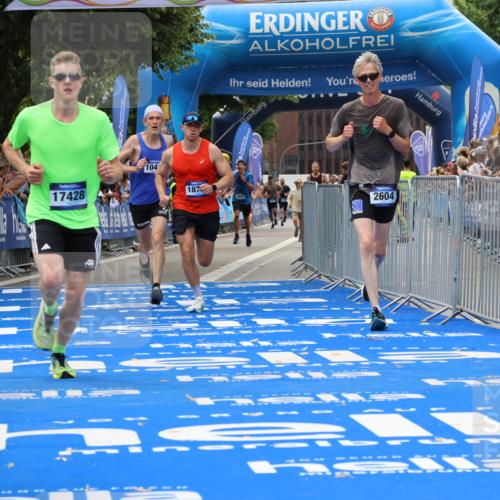 29.06.2025 - hella hamburg halbmarathon Strokosch-Dieckow http://msf.ph/oto/8365452 29.06.2025 10:28:45 Ziel 1953, 2604, 3968, 6090, 10486, 15655, 17428, 18763 meine-sportfotos.de