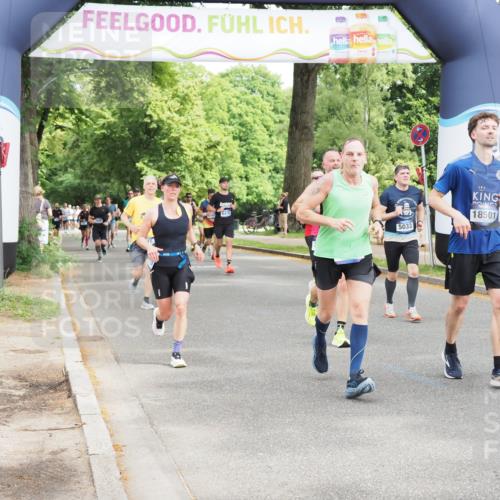 29.06.2025 - hella hamburg halbmarathon MichiJ http://msf.ph/oto/8365521 29.06.2025 10:43:46 Zwischen KM18-KM19 1583, 4167, 5033, 7659, 7716, 8652, 11212, 11612, 11832, 13465, 15097, 15527, 15712, 18501 meine-sportfotos.de