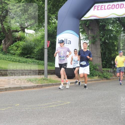 29.06.2025 - hella hamburg halbmarathon KatJ http://msf.ph/oto/8365543 29.06.2025 10:22:59 Zwischen KM18-KM19 1053, 2243, 5193, 6305 meine-sportfotos.de
