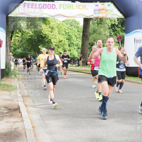 29.06.2025 - hella hamburg halbmarathon MichiJ http://msf.ph/oto/8365549 29.06.2025 10:43:47 Zwischen KM18-KM19 1583, 3836, 4167, 5033, 7659, 7716, 8542, 8652, 11212, 11612, 11832, 14678, 15097, 15527, 18501 meine-sportfotos.de
