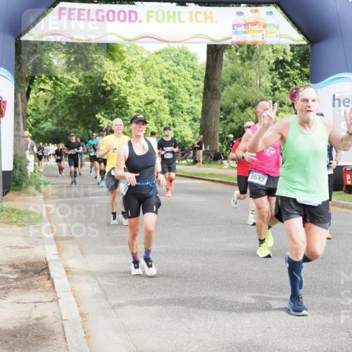 29.06.2025 - hella hamburg halbmarathon MichiJ http://msf.ph/oto/8365566 29.06.2025 10:43:47 Zwischen KM18-KM19 1583, 3836, 4167, 5033, 7659, 7716, 8542, 8652, 11212, 11612, 11832, 14678, 15097, 15527, 18501 meine-sportfotos.de