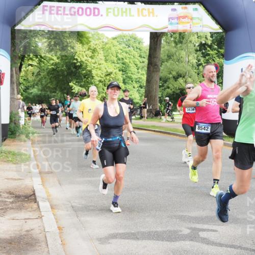29.06.2025 - hella hamburg halbmarathon MichiJ http://msf.ph/oto/8365598 29.06.2025 10:43:47 Zwischen KM18-KM19 1583, 3836, 4167, 5033, 7659, 7716, 8542, 8652, 11212, 11612, 11832, 14678, 15097, 15527, 18501 meine-sportfotos.de