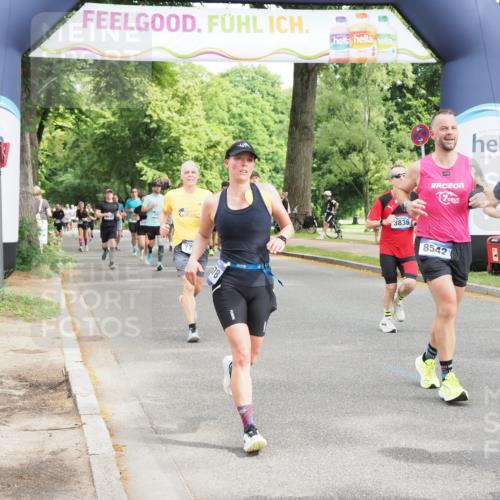 29.06.2025 - hella hamburg halbmarathon MichiJ http://msf.ph/oto/8365631 29.06.2025 10:43:47 Zwischen KM18-KM19 1583, 3836, 4167, 5033, 7659, 7716, 8542, 8652, 11212, 11612, 11832, 14678, 15097, 15527, 18501 meine-sportfotos.de
