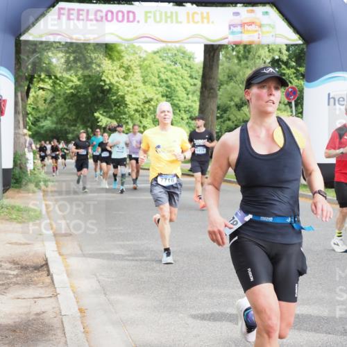29.06.2025 - hella hamburg halbmarathon MichiJ http://msf.ph/oto/8365685 29.06.2025 10:43:48 Zwischen KM18-KM19 1583, 3836, 4167, 5033, 6416, 7716, 8542, 8652, 11212, 11612, 14678, 15097, 15527, 18501 meine-sportfotos.de