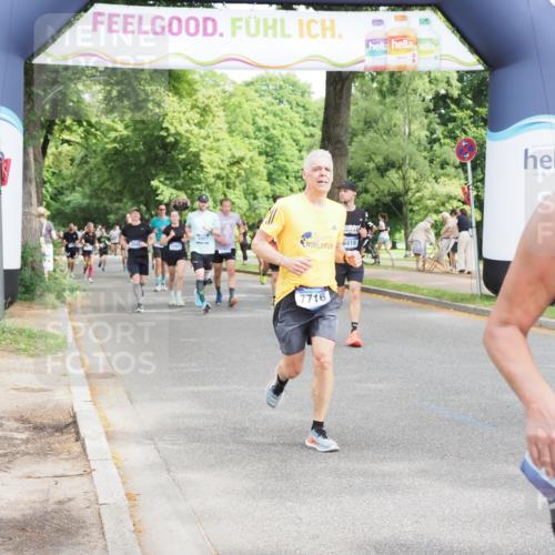 29.06.2025 - hella hamburg halbmarathon MichiJ http://msf.ph/oto/8365736 29.06.2025 10:43:49 Zwischen KM18-KM19 1563, 1583, 3836, 4167, 5033, 6416, 7716, 8542, 8652, 9488, 9907, 11212, 11612, 14678, 15097, 15527, 18501 meine-sportfotos.de
