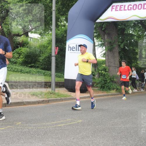 29.06.2025 - hella hamburg halbmarathon KatJ http://msf.ph/oto/8365828 29.06.2025 10:23:01 Zwischen KM18-KM19 1053, 1080, 2243, 5193, 6305 meine-sportfotos.de
