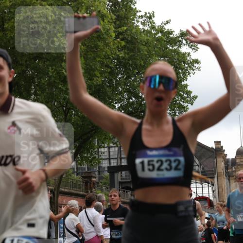 29.06.2025 - hella hamburg halbmarathon Yannick Fuchs http://msf.ph/oto/8365852 29.06.2025 10:53:22 20KM 2006, 2348, 2584, 2957, 2978, 3114, 3181, 3279, 3425, 3983, 4088, 4592, 4796, 5885, 6087, 6202, 6220, 6438, 7031, 7223, 7287, 8290, 10036, 10488, 10587, 10759, 10896, 10943, 11018, 11935, 11938, 12206, 12261, 12564, 12633, 12736, 12779, 12862, 13583, 13761, 14567, 14732, 14902, 14928, 14965, 15232, 15240, 15284, 15785, 16227, 16341, 16754, 16910, 16915, 16980, 17176, 17304, 17503, 17630, 18153, 18327, 18467, 18485, 18716, 18855, 19015, 19160 meine-sportfotos.de